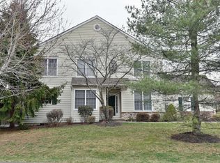 2 Patriot Hill Dr, Basking Ridge, NJ 07920