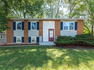 5615 Colgate Ln, Matteson, IL 60443