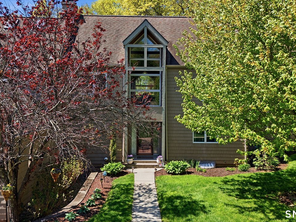 1st image of 22 Timberwood Road #22