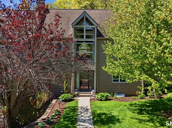 22 Timberwood Road #22, West Hartford, CT 06117