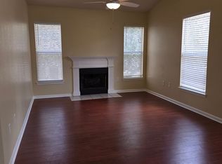 17915 Villa Creek Dr, Tampa, FL 33647
