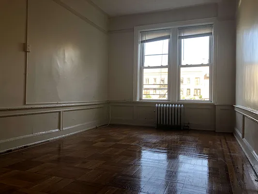Rented by Nooklyn NYC LLC | media 25