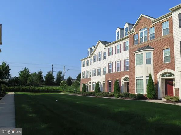 24634 Johnson Oak Ter, Sterling, VA 20166
