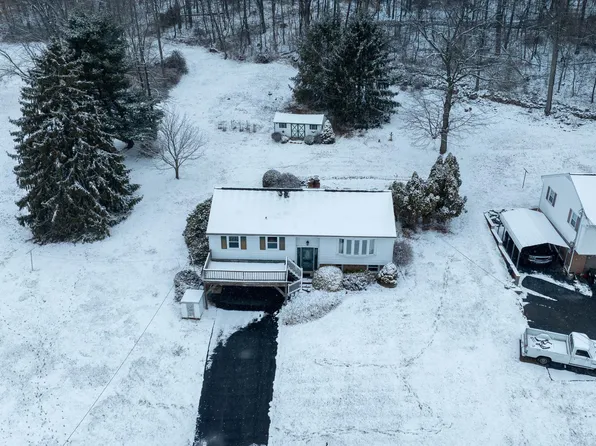 360 Sandy Hill Rd, Denver, PA 17517