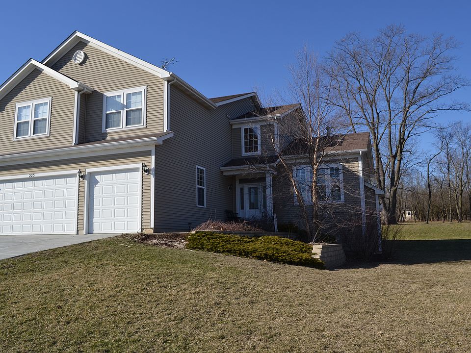 1st image of 223 Skyline Dr