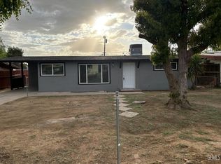 714 Greenwood Dr, Bakersfield, CA