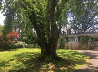 1402 Lester Dr, Charlottesville, VA