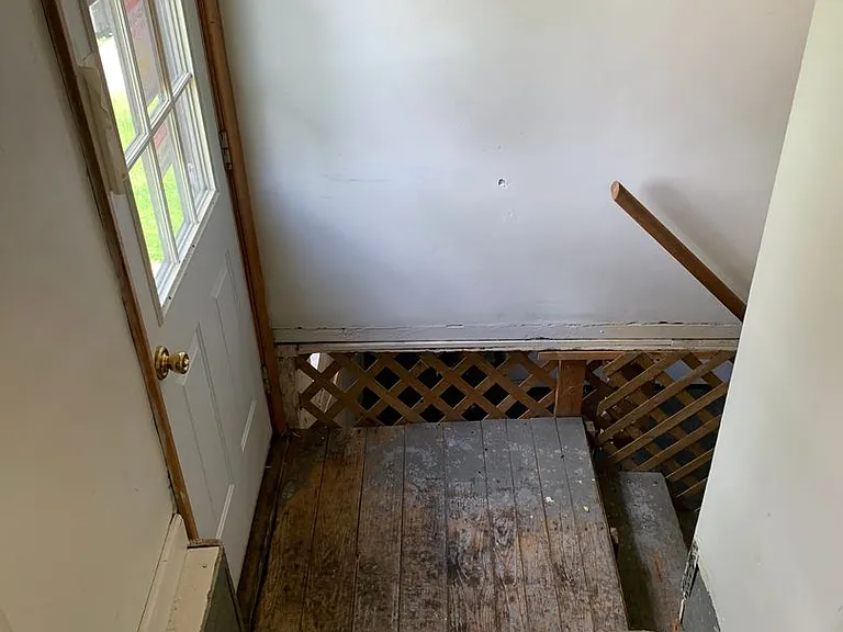 524 S Washington St — Photo 10