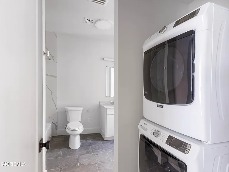 9 Wharf Ave #1 — Photo 17