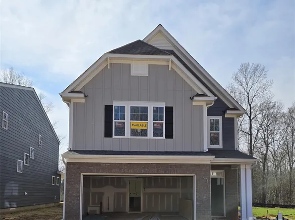 13119 Foxberry Rd, Charlotte, NC 28213