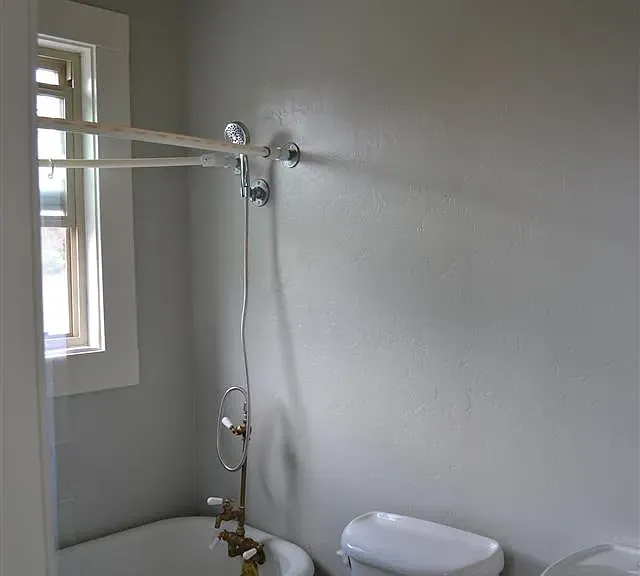 169 E Main St — Photo 7