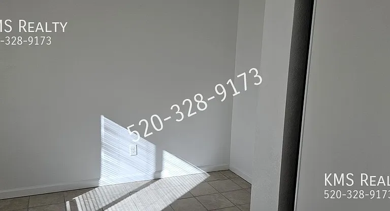 757 E Pastime Rd — Photo 14
