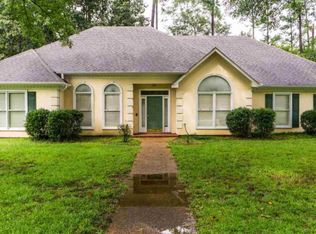 205 Oak Hollow Dr, Madison, MS 39110