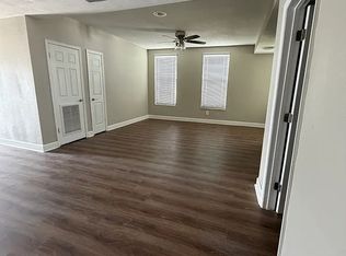 2717 W Main St, Tampa, FL 33607