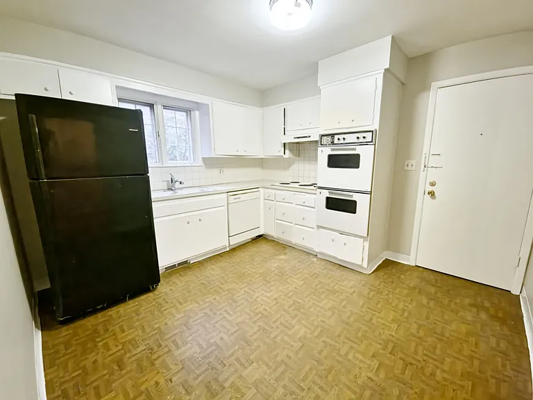 3427 Westbury Rd #1 — Photo 5