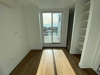 Rented by Artur Gutman, LREB