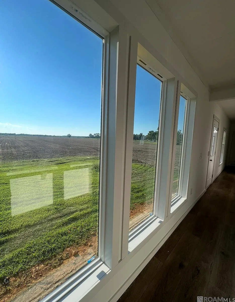 Building Photo - 4827 Crochet Ln