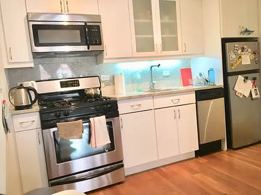 Rented by Jeffrey Mosczyc, LREB | media 11
