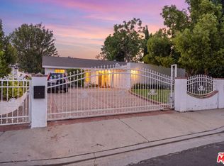 15421 Ryan St, Sylmar, CA 91342