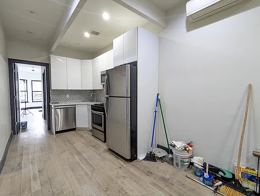 Rented by Compass | media 17