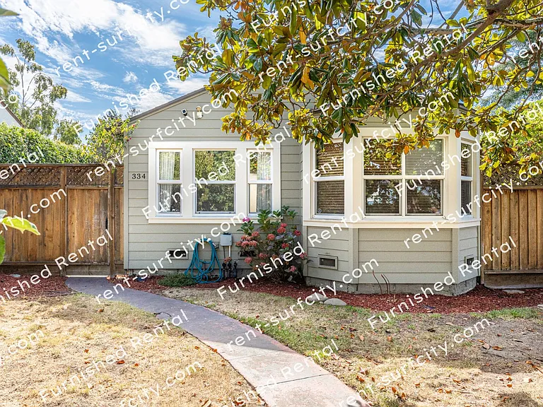 334 San Juan Ave — Photo 1