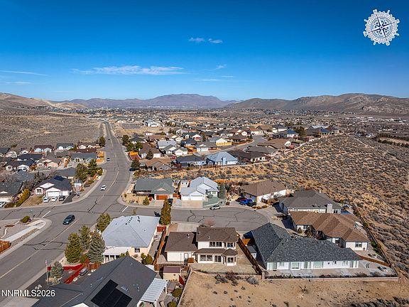 5th image of 1023 Ridgeview Ct