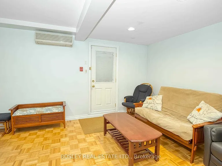144 Evelyn Ave #LOWER — Photo 9