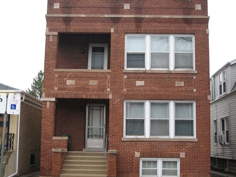 1st image of 5054 W Ainslie St #2