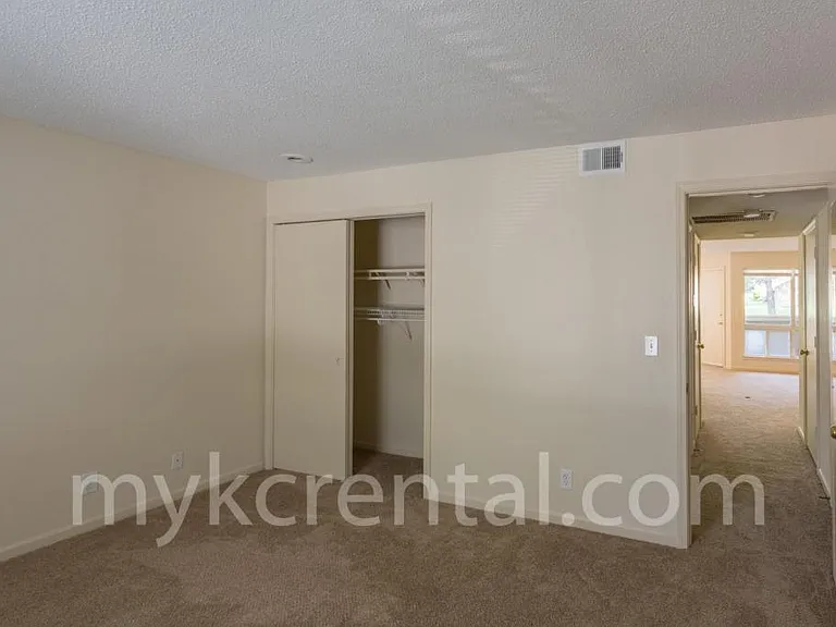 11204 Nieman Rd #101 — Photo 13