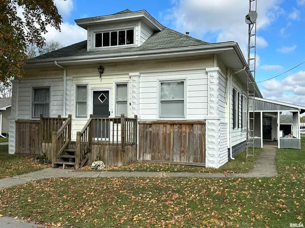 200 E Main St, Woodson, IL 62695