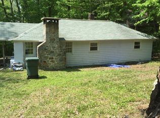 23 Moodus Leesville Rd, Moodus, CT 06469