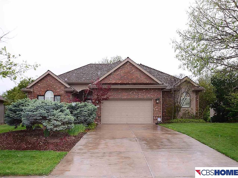 1st image of 5004 N 192nd Avenue Cir