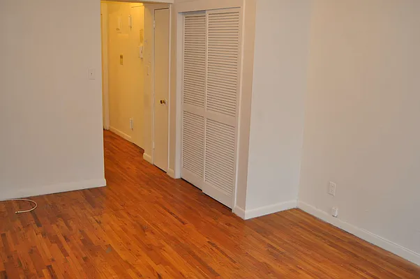 Rented by Sky Management | media 52