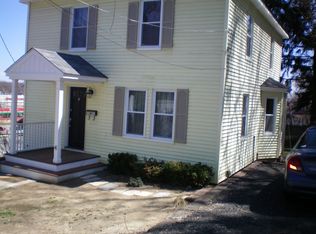 4 Arcadia St, Worcester, MA 01604