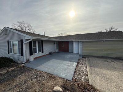 1410 E Briggs Dr, Macon, MO, 63552