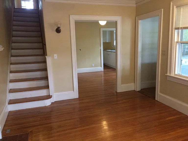 419 Wayland Ave — Photo 4