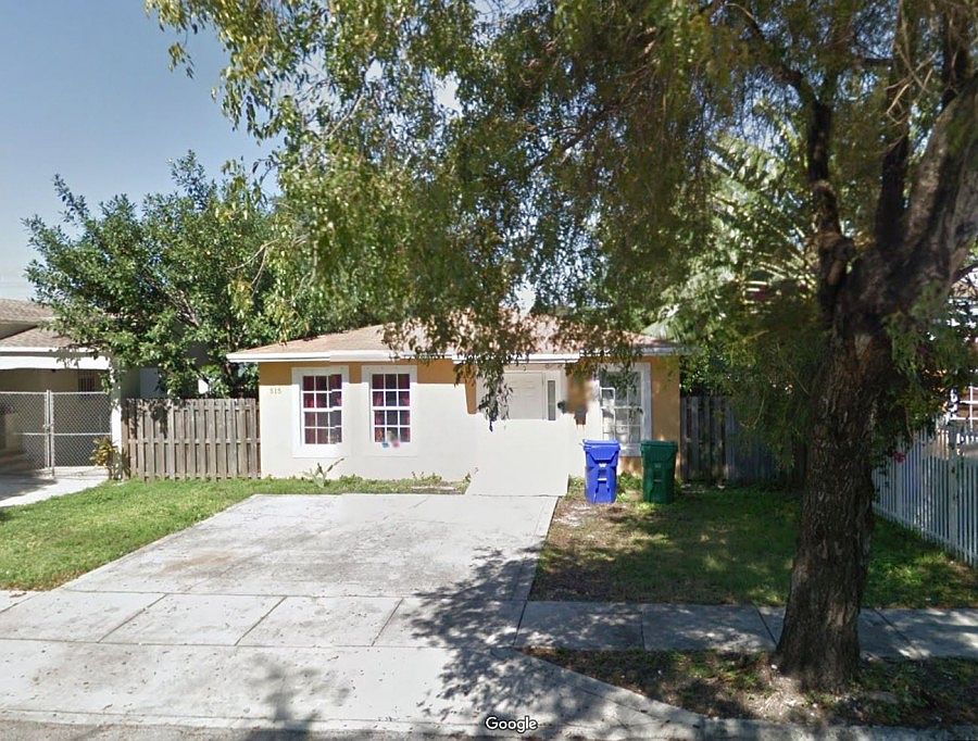 2nd image of 515 NW 48th St