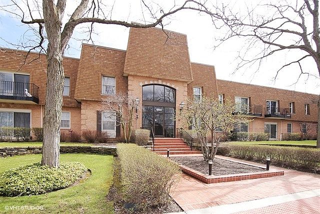 1st image of 1250 Park Ave W APT 409