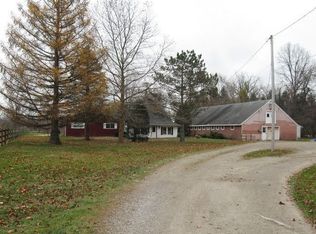 9824 Summerfield Rd, Temperance, MI 48182