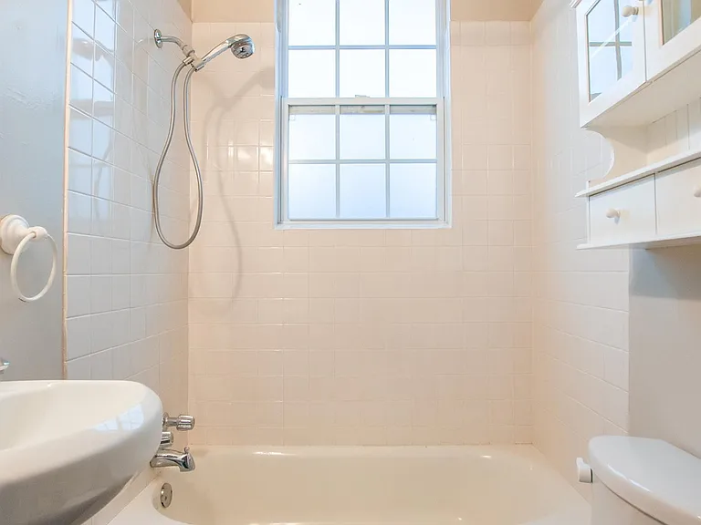 678 Somerset Ter NE #7 — Photo 14