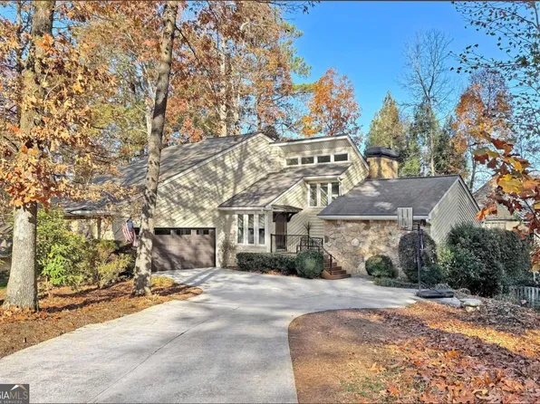 2990 Ascot Ln, Roswell, GA 30076