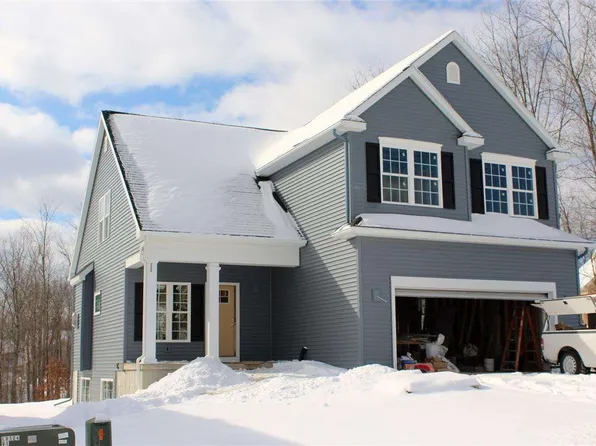 6 Artillery Approach, Mechanicville, NY 12118