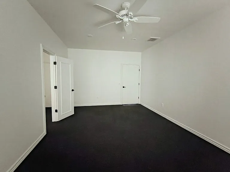 817 Irish Ln #A — Photo 21