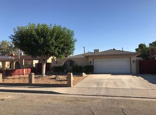 716 W Graaf Ave, Ridgecrest, CA 93555