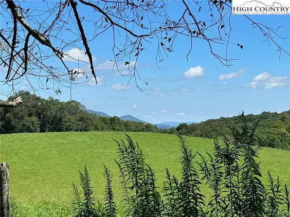 Lot 3 Signature Ridge Road, Banner Elk, NC 28604