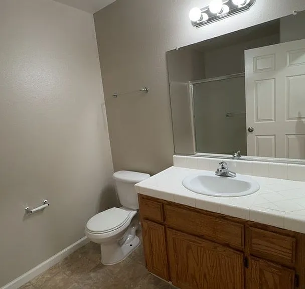 2130 — Photo 11