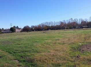 5701 Mack Rd, Sacramento, CA 95823