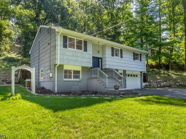104 Ford Rd, Denville Twp., NJ 07834