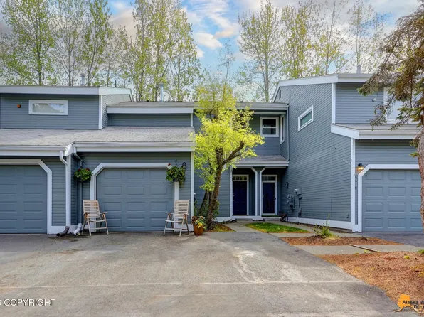 6620 Cimarron Cir, Anchorage, AK 99504