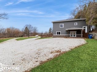 1813 Wiese Garden Rd, Marshalltown, IA 50158